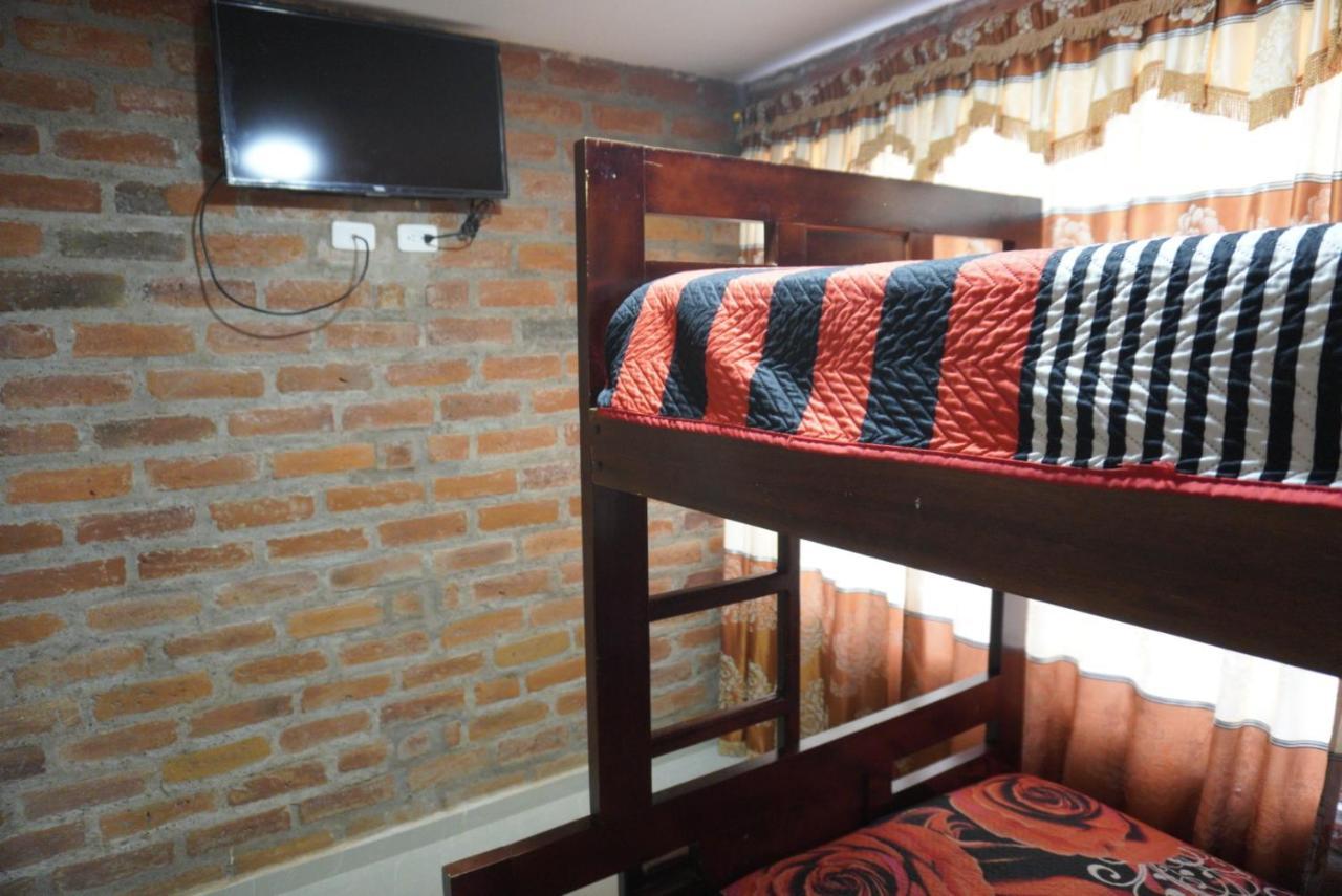 Playita Salomon Hotel Baños Eksteriør billede