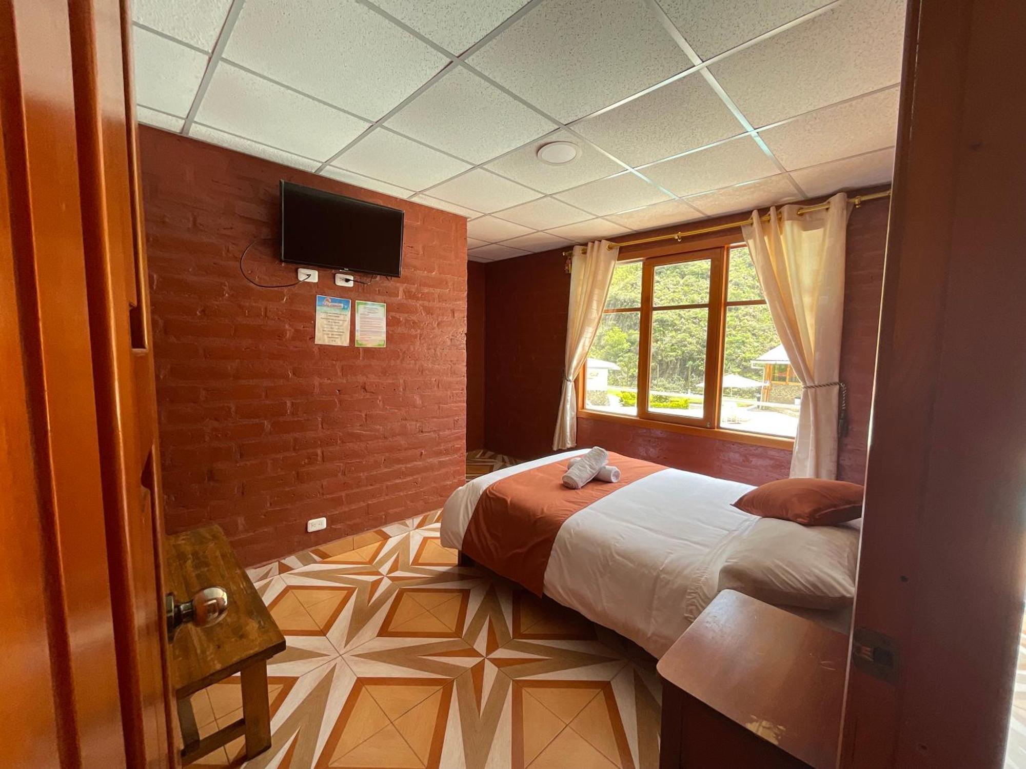 Playita Salomon Hotel Baños Eksteriør billede
